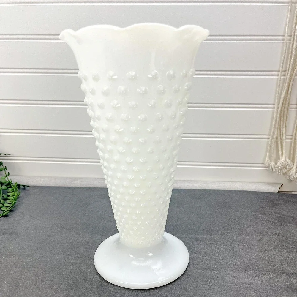 Vintage Anchor Hocking Hobnail Milk Glass Vase - Pedestal Planter